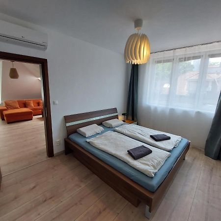 Útulný apartmán v Bratislava 4 Exterior foto